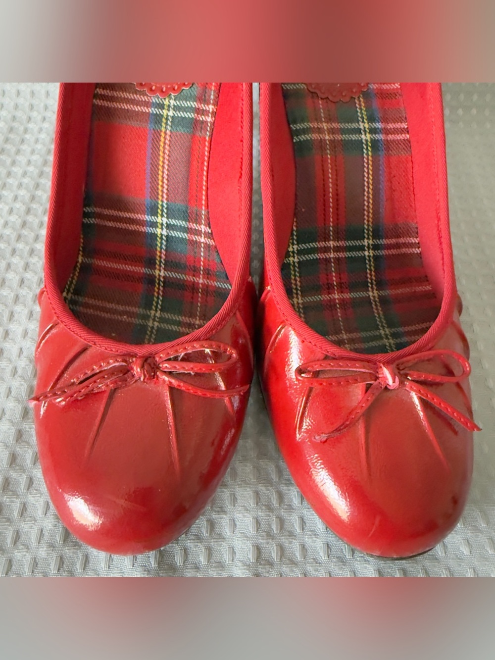 CL By Laundry Red Pumps Heels Bow Kitten Plaid Lining Women’s Size 10M Classy - Picture 11 of 11